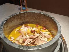 -野·大山里土鸡火锅(万科里店)