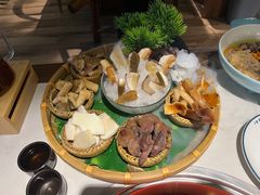 -菌彩云南野生菌火锅(呈贡七彩云南第壹城店)