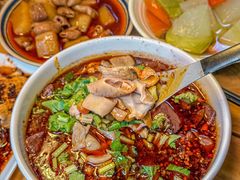 -朱大嘴肥肠血旺(福字街店)