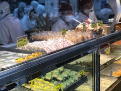-鲍师傅糕点(江苏路店)