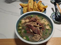 -老新隆牛肉锅贴(新街口店)