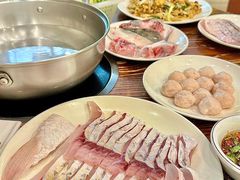 -正能量脆肉鲩火锅