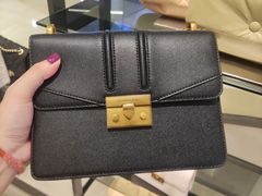 -CHARLES&KEITH(1234space店)