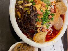 -水平有限螺蛳粉(宏达大厦店)