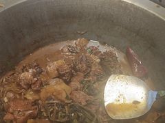 -山里屯铁锅炖·东北菜(康桥店)