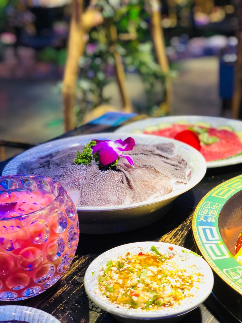 【带着你体验花果山水帘洞-火锅至尊】