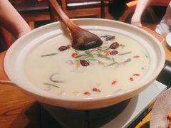 -老阿爸鲜鱼土菜(昆山花桥店)