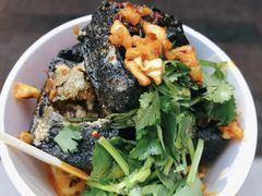 -黑色经典臭豆腐·湖南特产(坡子街店)