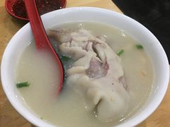 -雷祖芳老妈蹄花店