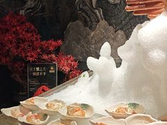 -雍容荟帝王蟹活龙虾展台自助(IFS黑金店)