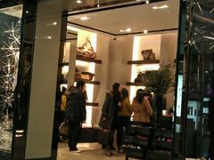 -BURBERRY(上海港汇恒隆广场店)