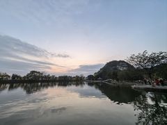 -星湖旅游景区七星岩