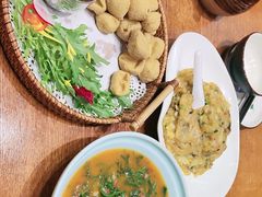 -老滇山寨•云南特色菜•地方菜•民族风情歌舞表演(经开区店)