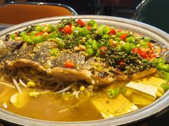 -令狐冲·炭烤活鱼(宝龙店)