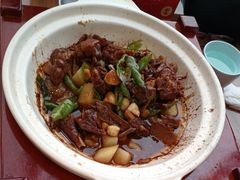 -有红鸡毛店·川菜(建设路店)