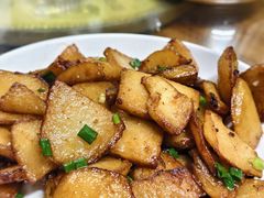 -芦茨金富饭庄·25年老字号·专做稻草鸡