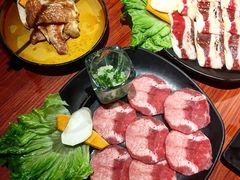 -山之屋炭火烧肉·生啤畅饮(大朗万科中央公园店)