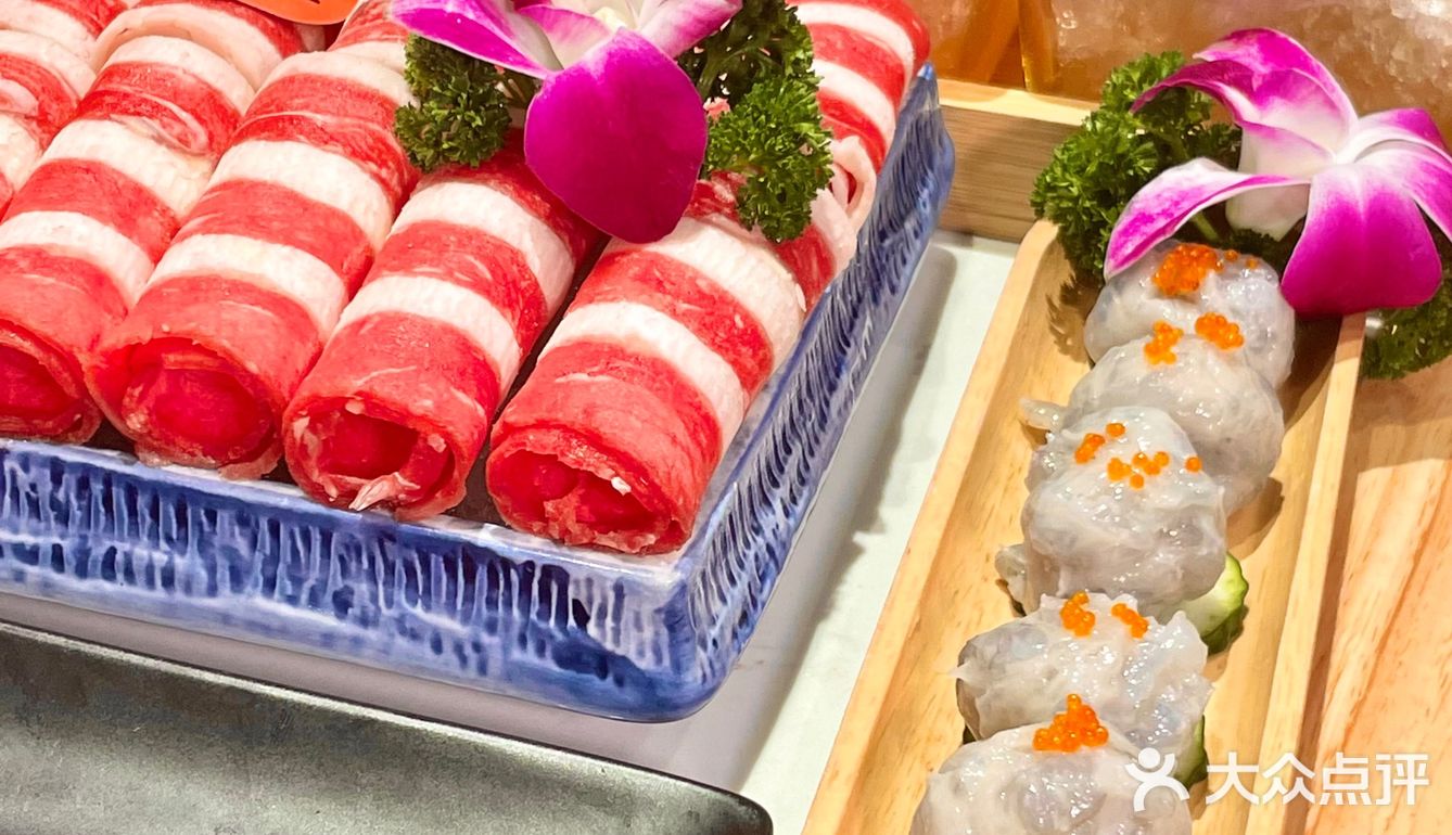 春天到来山茶花开🍃好配辣辣的火锅串串‼️