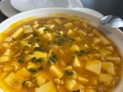 蟹粉豆腐-RIVIERA 松鹤楼(外滩店)