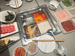 -海底捞火锅(高新万达店)