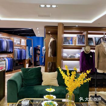 店面装修高大上、低调有品位