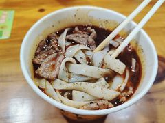生烫牛肉粉-王记生烫牛杂面馆(兰陵路店)