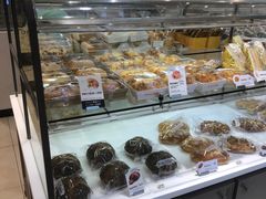 面包甜点陈列柜-BreadTalk面包新语·烘焙蛋糕(东方雅苑店)