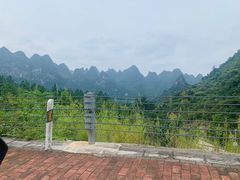 -漓江冠岩景区
