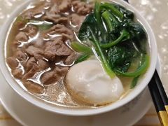 -汇慈安·高端自营月嫂(武汉月子尊享店)