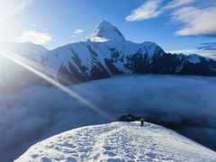 -贡嘎雪山