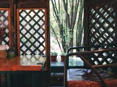 -蓝壁虎咖啡酒馆