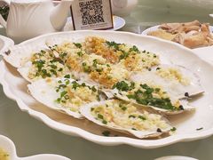 蒜茸粉丝开边蒸元贝-东江海鲜酒家(艺都分店)