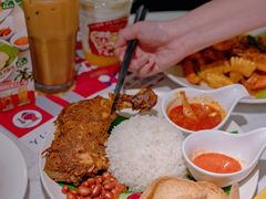-食大利香港茶餐厅(南亚风情第一城店)