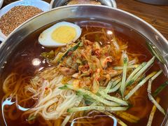 -韩风烤牛肉冷面店