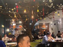 大堂-梧桐树下(云锦世家店)