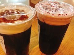 -星巴克(宁波东门银泰店)