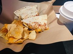 -Taco Bell 塔可贝尔(东方明珠店)