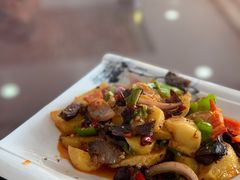 土豆牛肉-撒拉人家.酸菜牦牛肉火锅