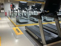 -超鹿运动(大唐世家店)