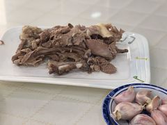 东乡手抓羊肉-尕西木老春台东乡手抓美食