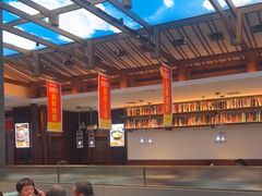 -阿瓦山寨·湘菜现炒·剁椒鱼头王(咸阳总店)