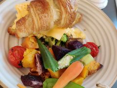 -玲婧胡同·生日蛋糕·餐厅(嘉里城店)