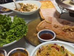 -95号酱骨·一块豆腐(展春园西路店)