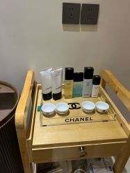 -初颜品佑肌肤管理