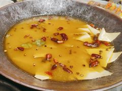 -江宴渔村·鱼鲜土菜(紫荆广场店)