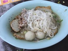 -榮泰米粉湯(Left Shop)