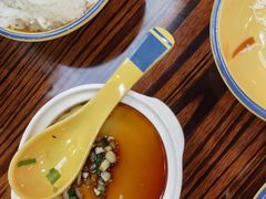 -山城欢现炒食堂(上海城店)