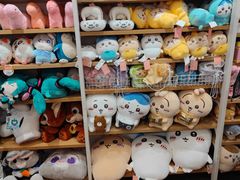 -名创优品(广东省广州琶洲保利广场店)