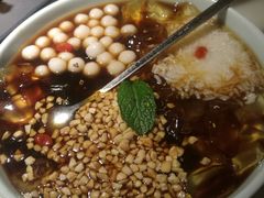 -吾悦广场(南京鼓楼店)