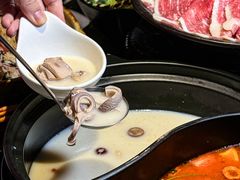 -捞王锅物料理(凯旋路店)